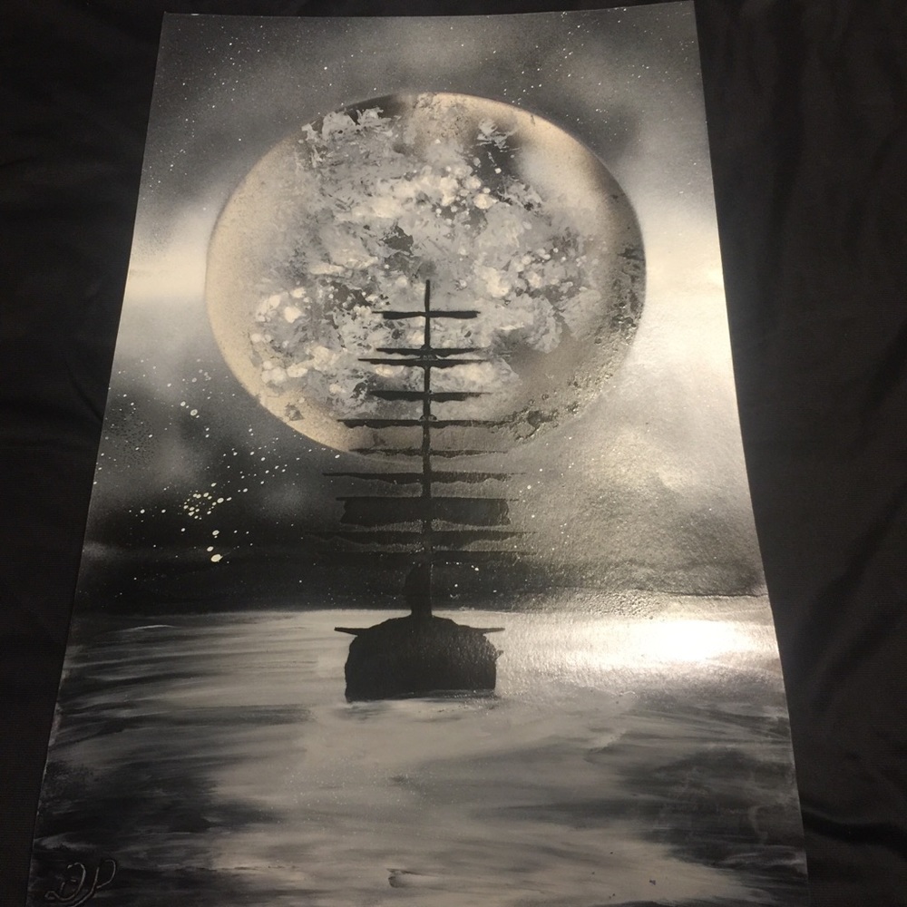 Lost Ship (black/white)